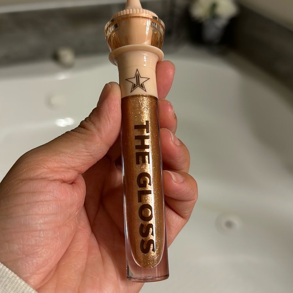 Jeffrey Star lip gloss Pretzel Drip Brand New